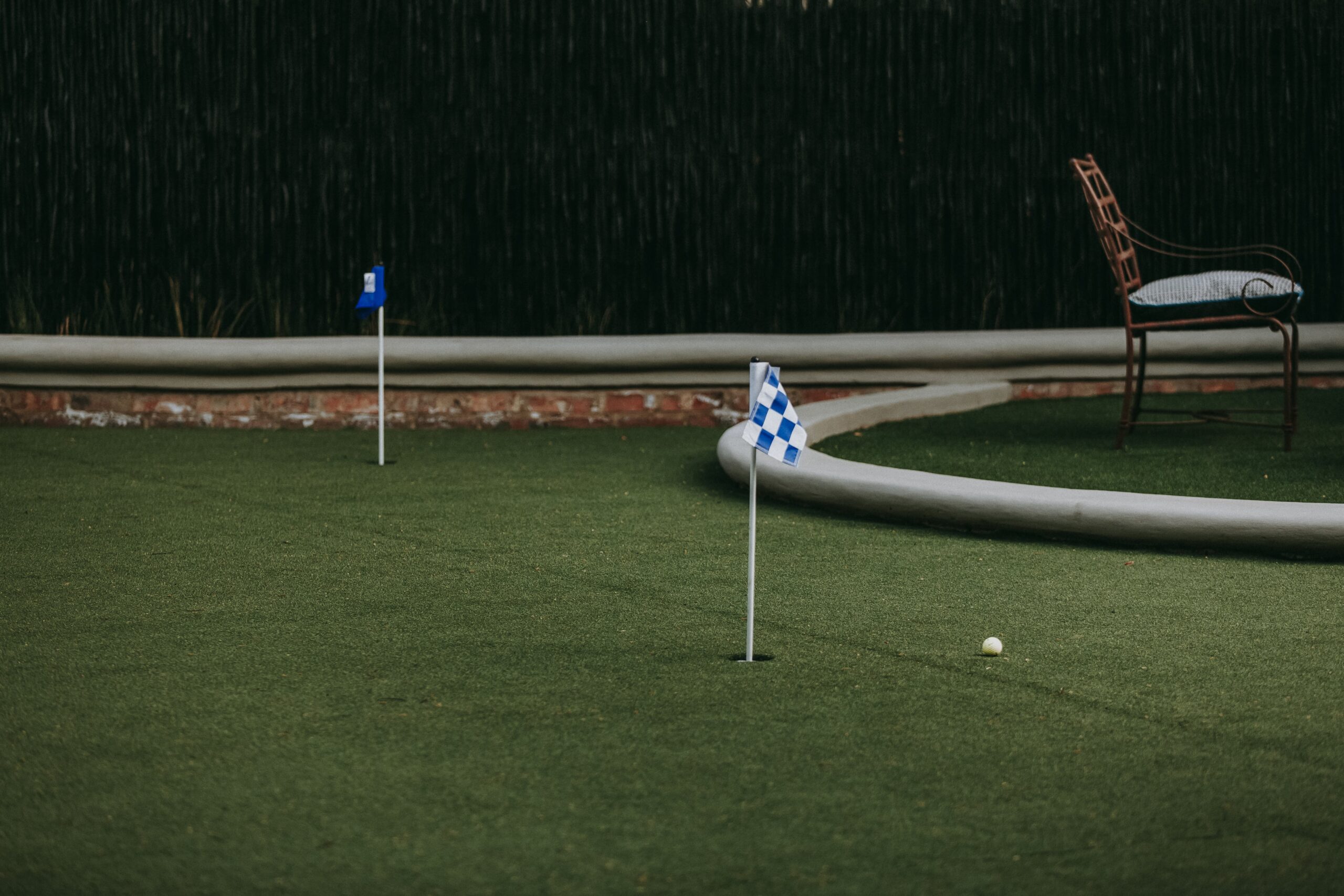 putting green lighting creates the perfect evening golf ambiance