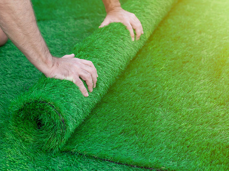 Creating a Low-Maintenance Lawn with Artificial Grass Expert in Orlando: 10 Tips and Tricks