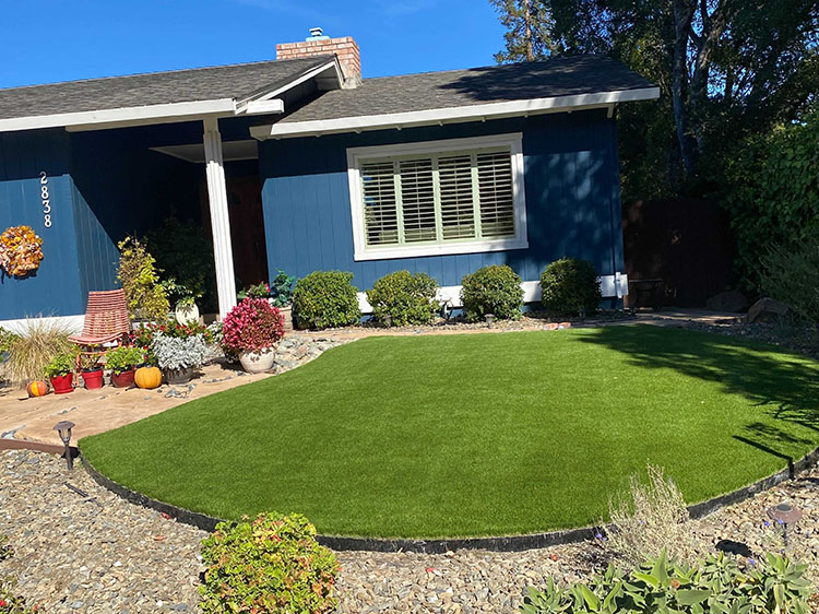 Integrating Artificial Grass into Your Home’s Architectural Design