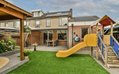 Transforming Your Outdoor Space: Small Backyard Turf Ideas for a Stunning Makeover